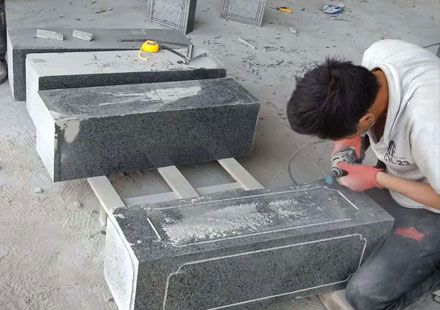 贸鑫石材加工师傅(雕刻、钻孔)