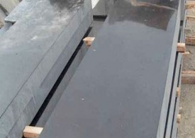 蒙古黑楼梯板