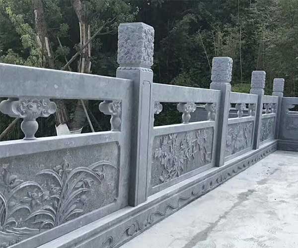 滨州青石石栏杆安装案例3