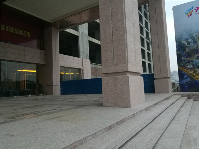 岑溪红石材干挂（岑溪市五星级大酒店）
