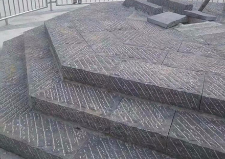 贴近自然的沂蒙黑台阶石加工