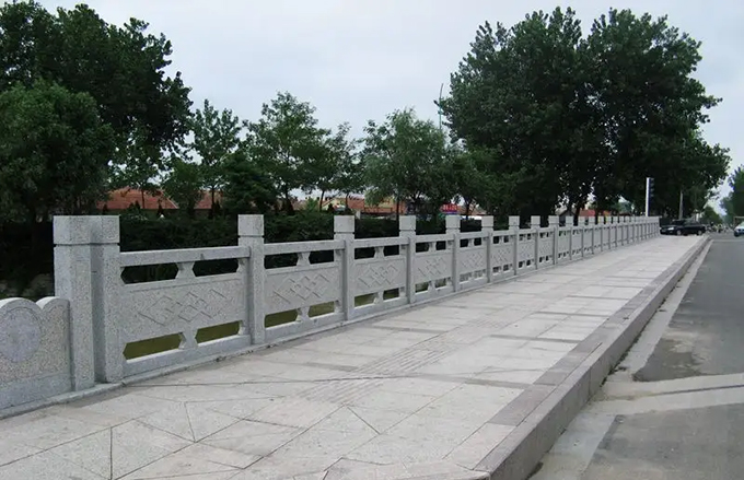 芝麻白栏杆