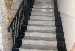芝麻白楼梯踏步案例
